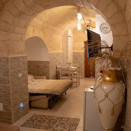 La Casa Della Felicita Bari